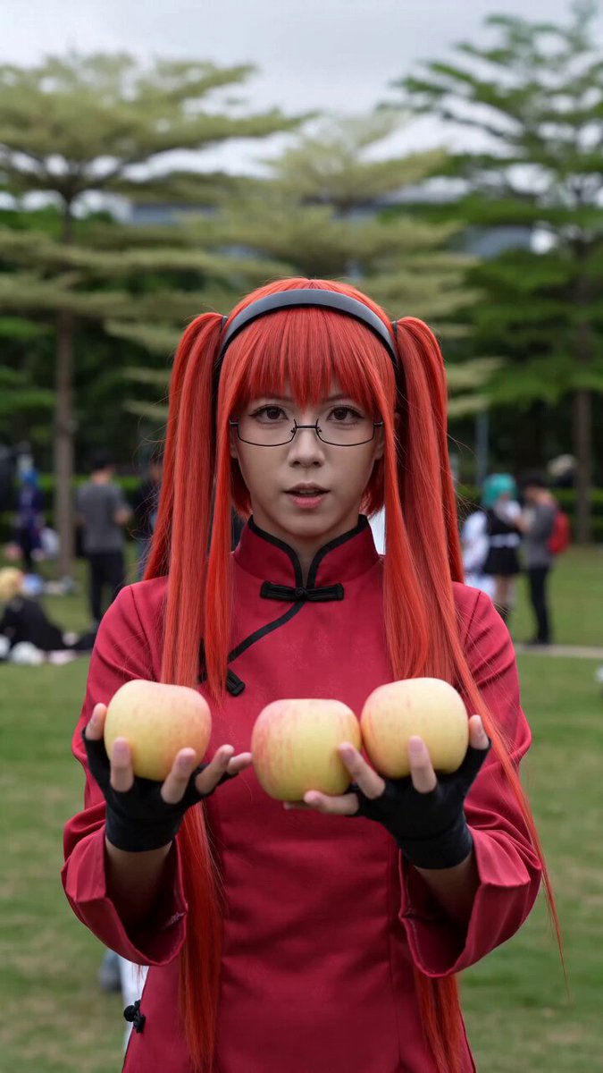 Convention Apple Juggling Cosplay media preview